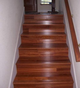 Installing laminate flooring on stairs  
